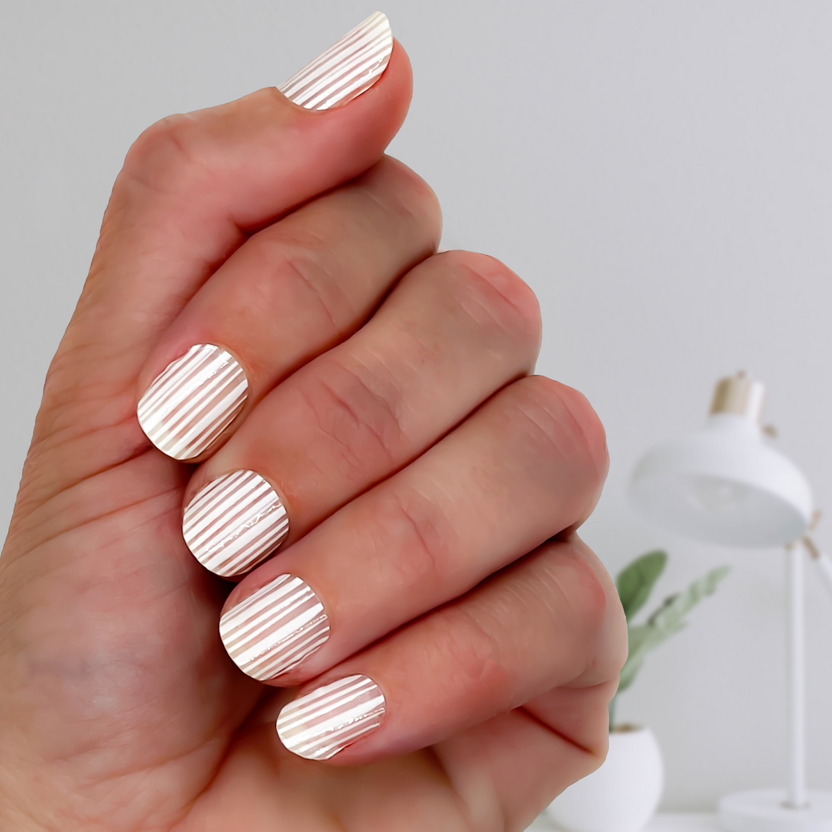 Nail Wrap - White Stripes